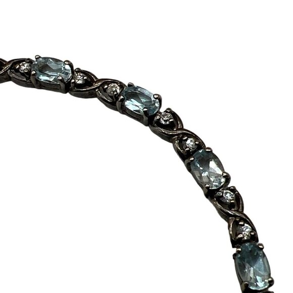 925 Sterling Silver Blue Topaz & Cubic Zirconia Bracelet.  B46 - Picture 13 of 14